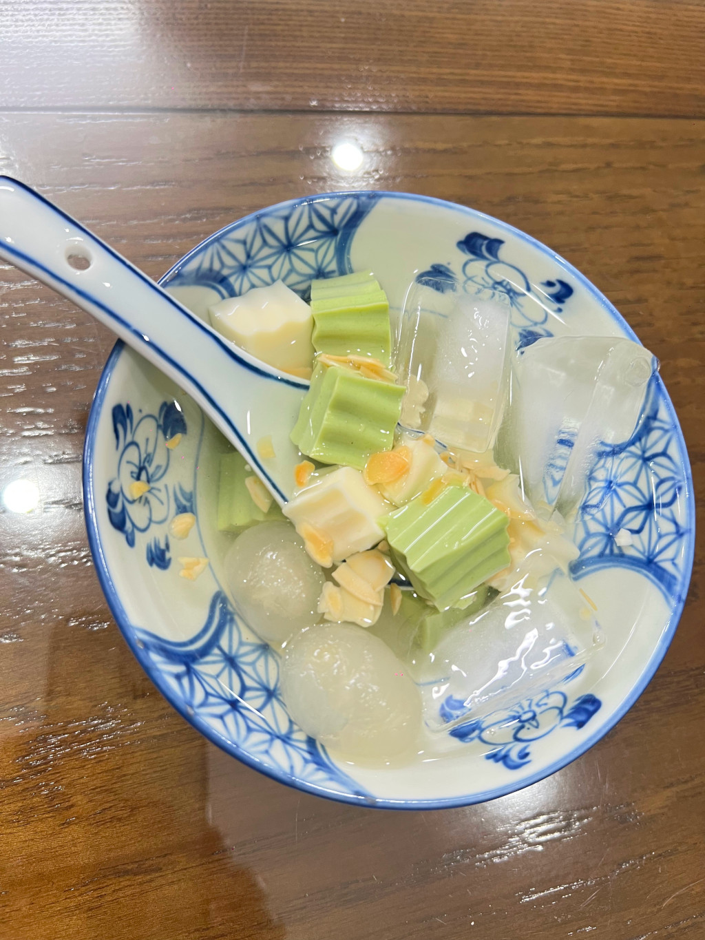 Chè Khúc Bạch